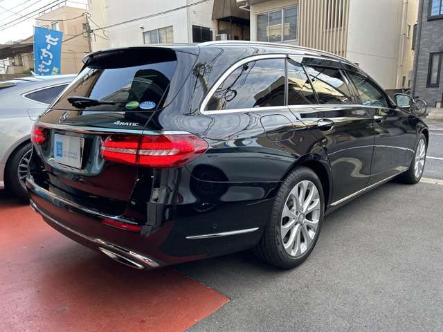 Mercedes Benz E-CLASS 2017-07 19227-9