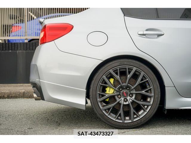 Subaru WRX STI 2017-10 375803-5