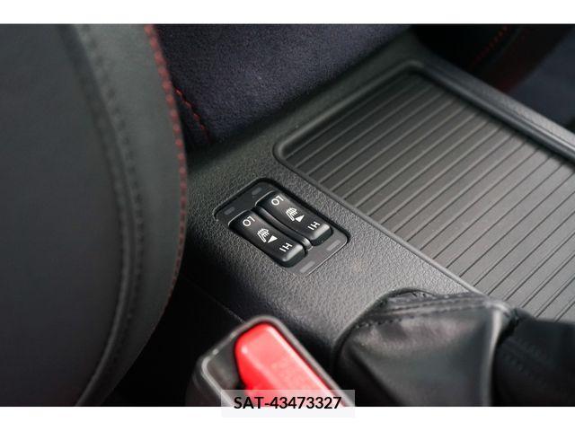 Subaru WRX STI 2017-10 375803-18