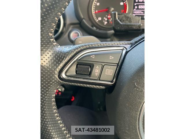 Audi A1 2013-03 389397-11