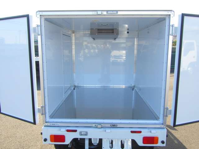 Nissan CLIPPER 2023-10 14230-8