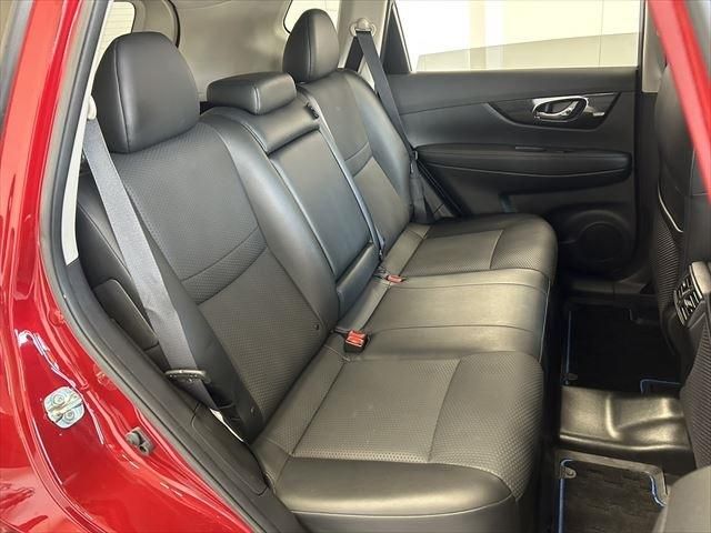 Nissan X-TRAIL 2018-11 191336-20