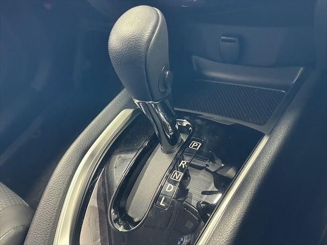 Nissan X-TRAIL 2018-11 191336-25