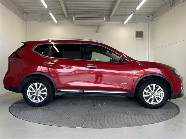 Nissan X-TRAIL 2018-11 191336-3