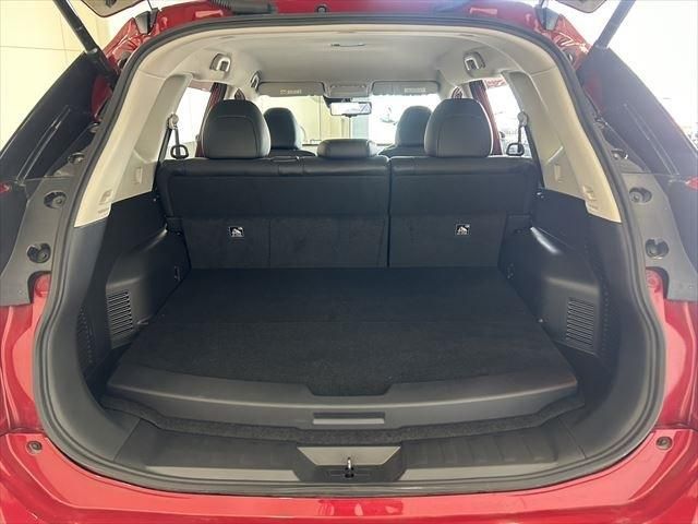 Nissan X-TRAIL 2018-11 191336-23