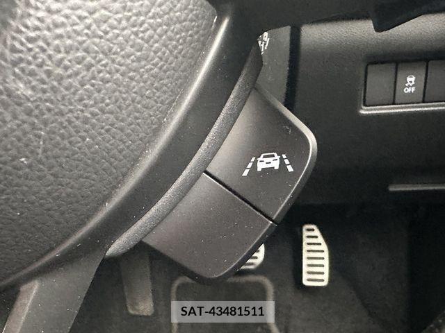 Suzuki SWIFT 2022-03 320836-17