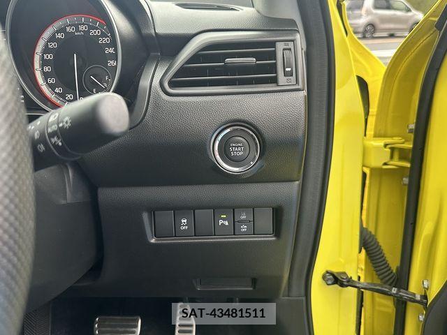 Suzuki SWIFT 2022-03 320836-12