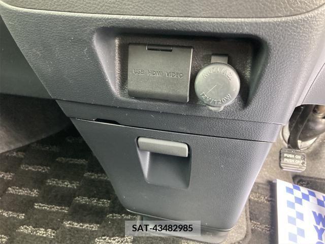 Suzuki SPACIA 2013-06 215726-17