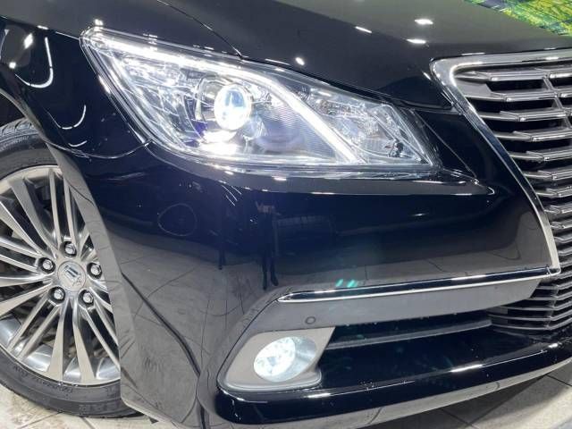 Toyota CROWN SEDAN 2013-04 190073-12