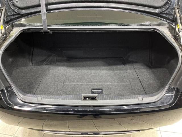 Toyota CROWN SEDAN 2013-04 190073-10