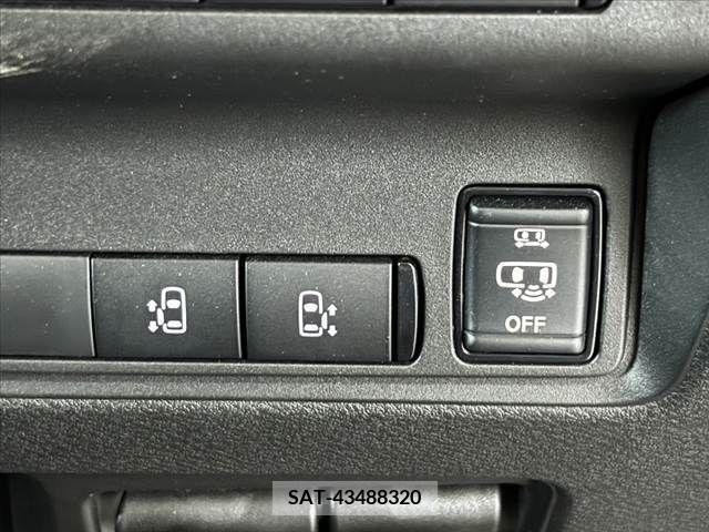Nissan SERENA 2023-08 344202-4