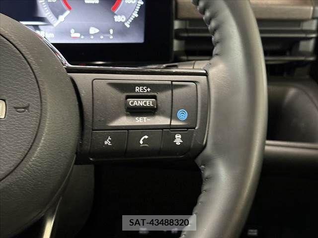 Nissan SERENA 2023-08 344202-3