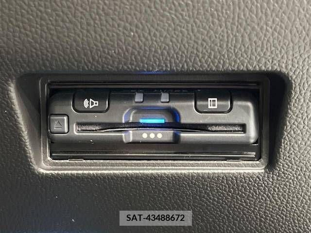 Suzuki SWIFT 2022-01 286607-7