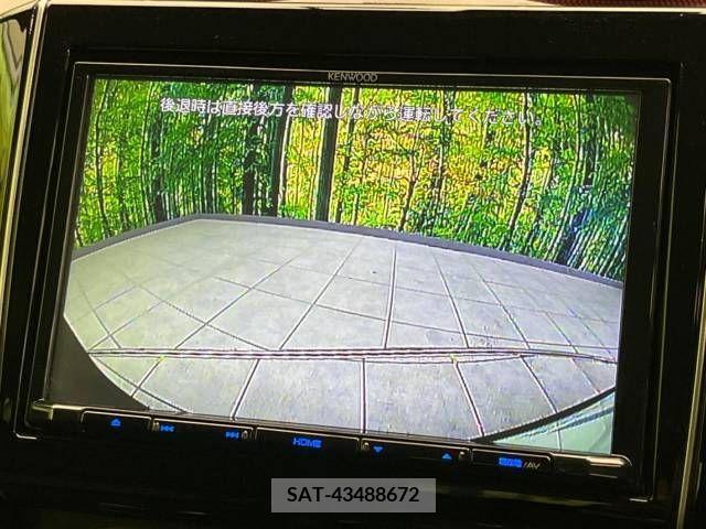 Suzuki SWIFT 2022-01 286607-5