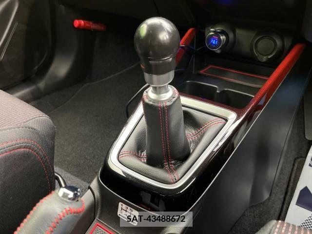 Suzuki SWIFT 2022-01 286607-2