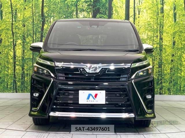 Toyota VOXY 2019-06 332325-14