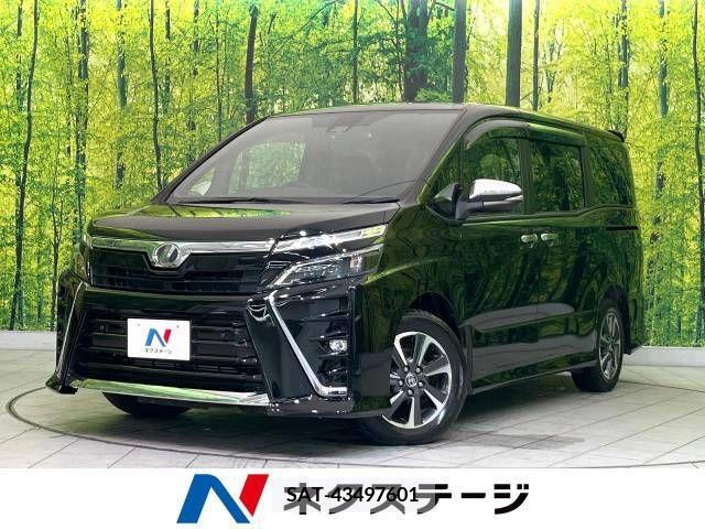 Toyota VOXY 2019-06 332325-0
