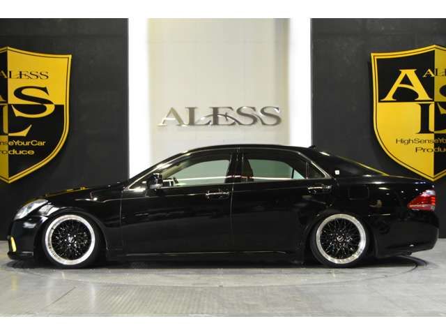 Toyota CROWN SEDAN 2011-02 13344-5