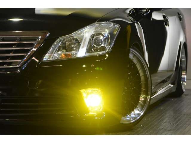 Toyota CROWN SEDAN 2011-02 13344-10