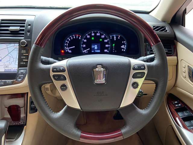 Toyota CROWN SEDAN 2011-02 13344-16
