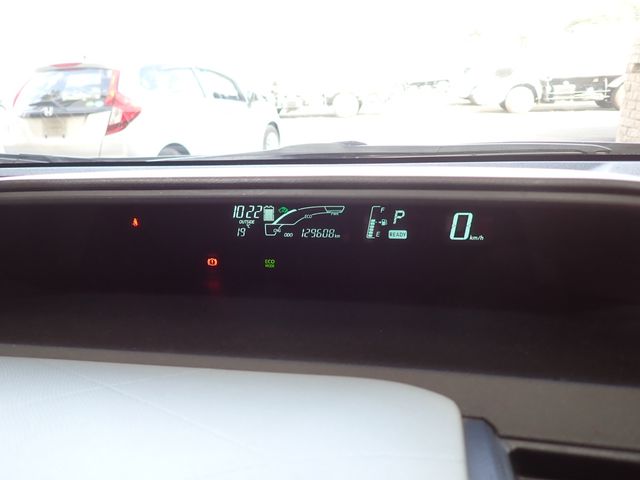 Toyota AQUA 2015-08 17360-9