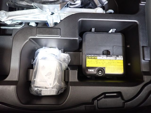 Toyota AQUA 2015-08 17360-13