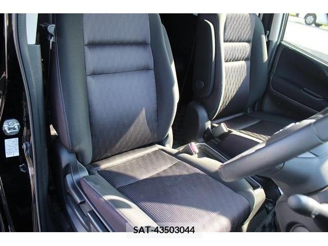 Nissan SERENA 2018-07 284243-14