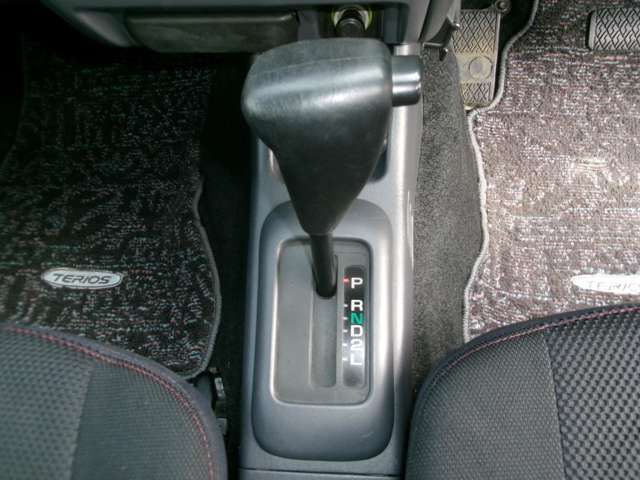 Daihatsu TERIOS KID 2006-06 6479-9