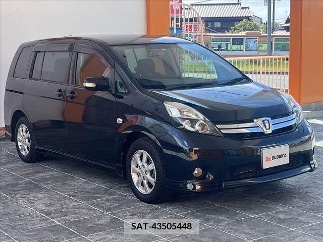 Toyota ISIS 2012-04 391471-7