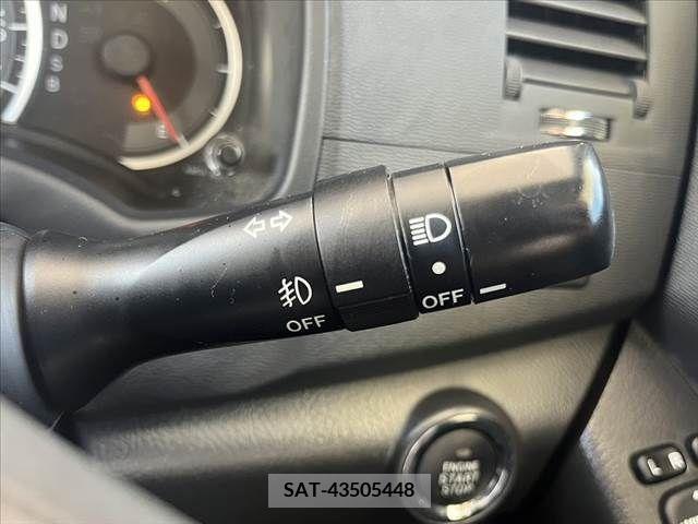 Toyota ISIS 2012-04 391471-25
