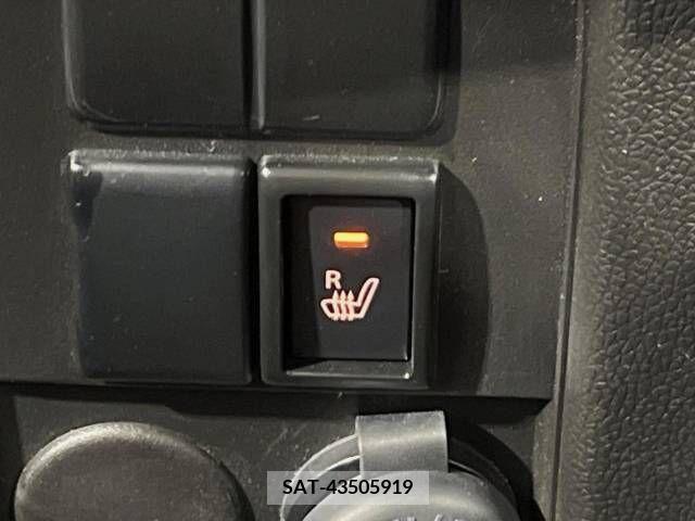 Suzuki WAGON R 2022-11 253790-4