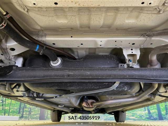 Suzuki WAGON R 2022-11 253790-19