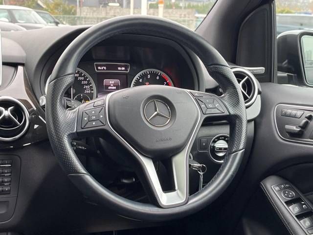 Mercedes Benz B-CLASS 2014-07 185781-10