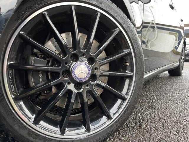 Mercedes Benz B-CLASS 2014-07 185781-14