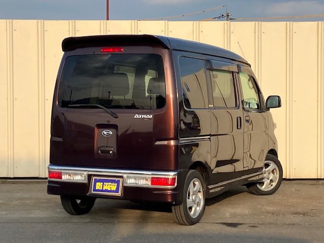 Daihatsu ATRAI WAGON 2013-05 19382-1