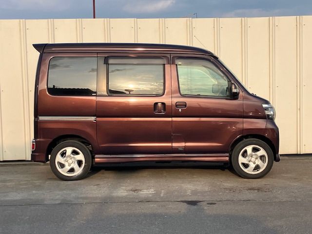 Daihatsu ATRAI WAGON 2013-05 19382-4