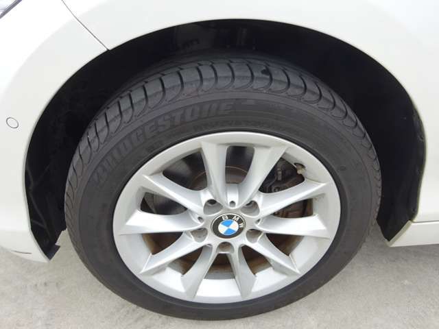 Bmw 1 SERIES 2018-08 195906-11