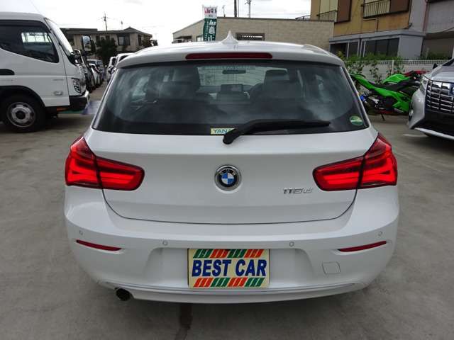 Bmw 1 SERIES 2018-08 195906-6