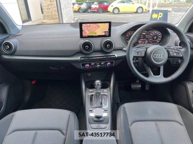 Audi Q2 2020-09 292750-1