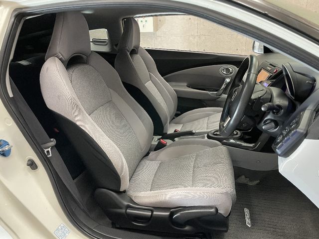 Honda CR-Z 2010-03 9076-3