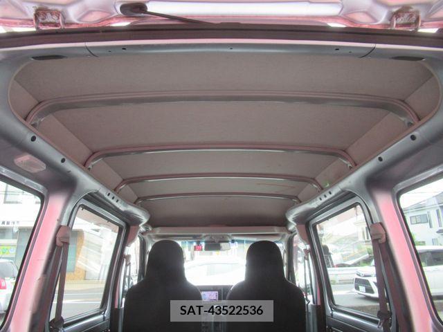 Daihatsu HIJET CARGO 2018-08 328331-9