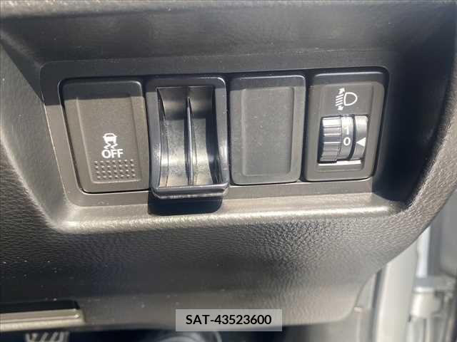 Suzuki SWIFT 2015-01 385661-20