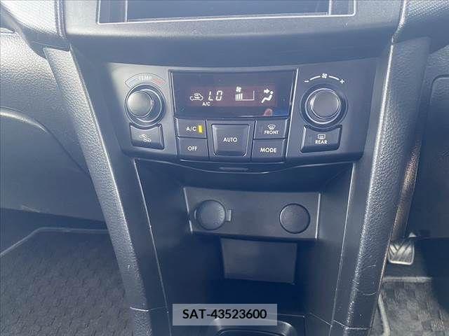 Suzuki SWIFT 2015-01 385661-17