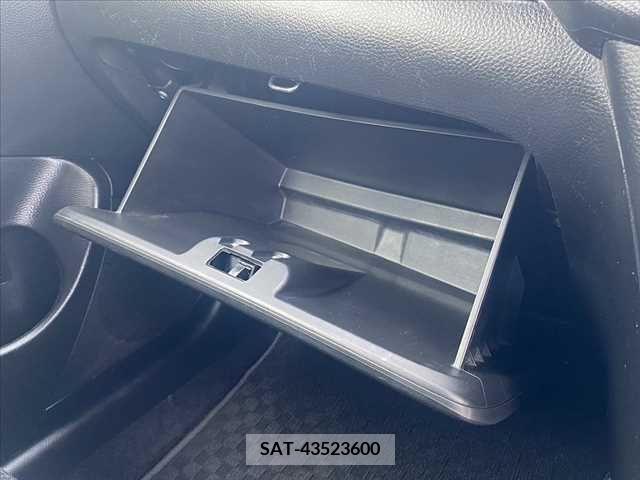 Suzuki SWIFT 2015-01 385661-23