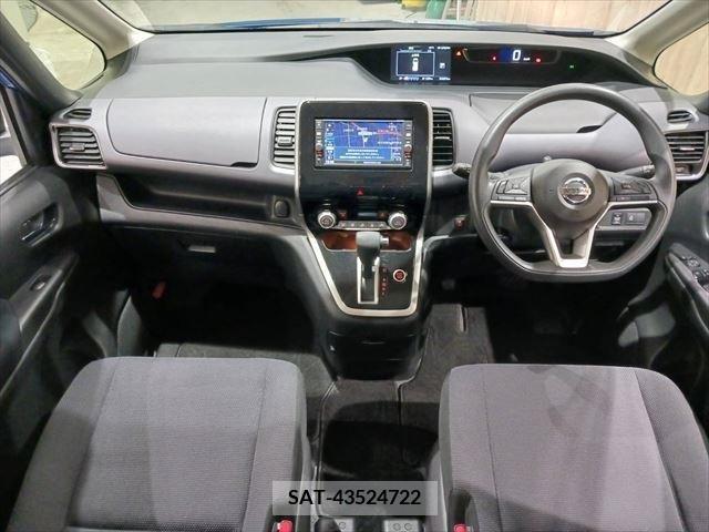 Nissan SERENA 2016-12 215738-16