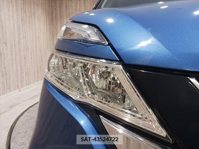 Nissan SERENA 2016-12 215738-8