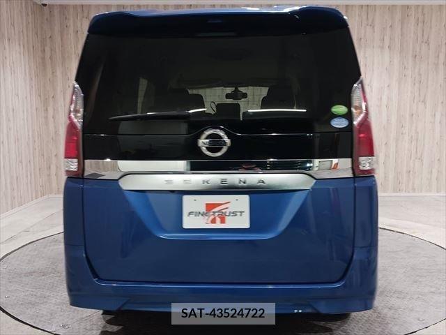 Nissan SERENA 2016-12 215738-5