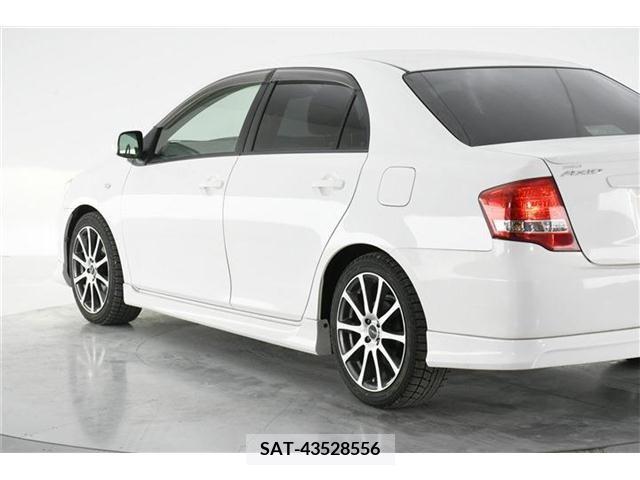 Toyota COROLLA AXIO 2011-11 334814-6