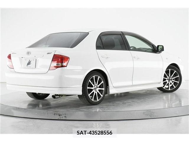 Toyota COROLLA AXIO 2011-11 334814-1