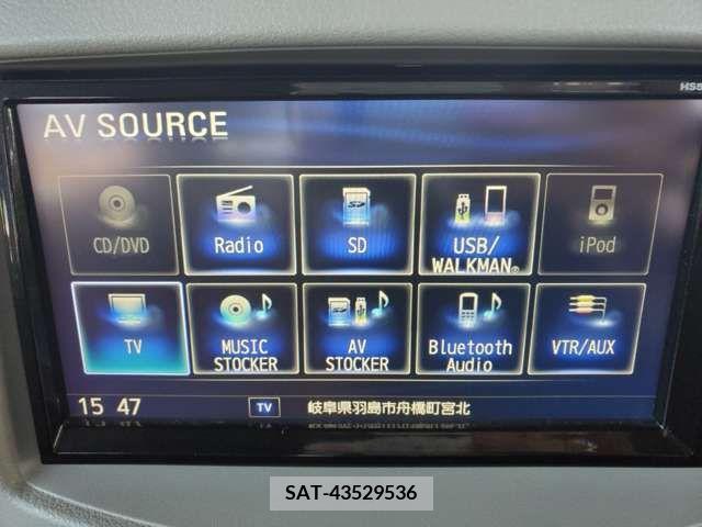 Nissan CUBE 2011-12 358408-10
